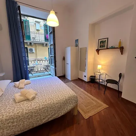 民宿 La Finestra Sugli Archi 巴勒莫